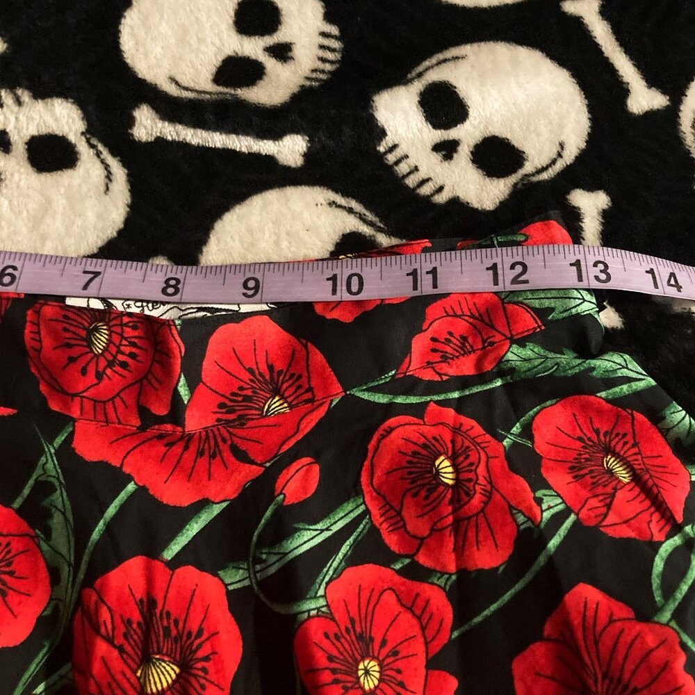 HELL BUNNY NWT Red and black floral poppy print circle skirt vintage style SMALL - Picture 8 of 14